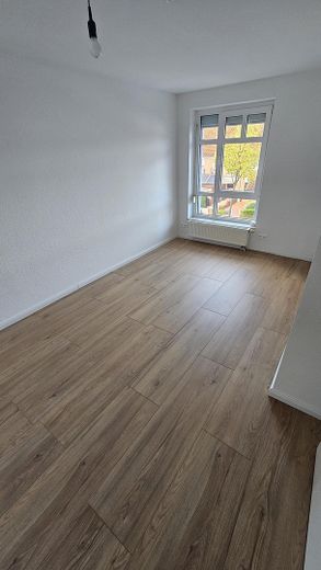 2-kamerappartement - Bremen-Arsten - drempelvrij met balkon + parkeerplaats in ondergrondse garage – Schlafzimmer