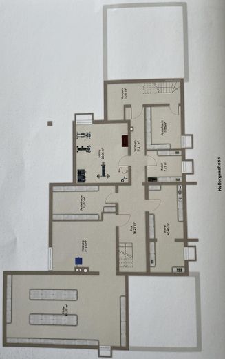 Elegantes Haus mit zwei Einliegerwohnungen, provisionsfrei – Kellergeschoss