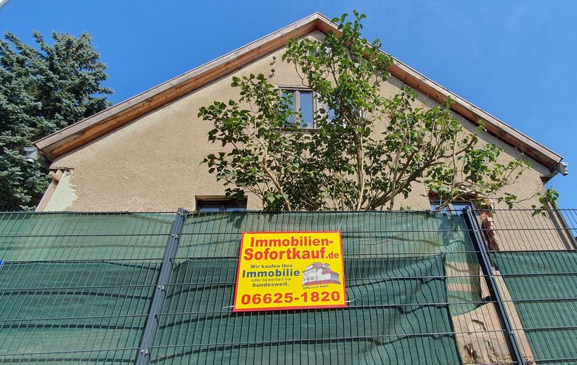 Schwallungen, dom jednorodzinny + budynki dodatkowe – e6e80fec4e359d820928ad6d48d560a6.jpg
