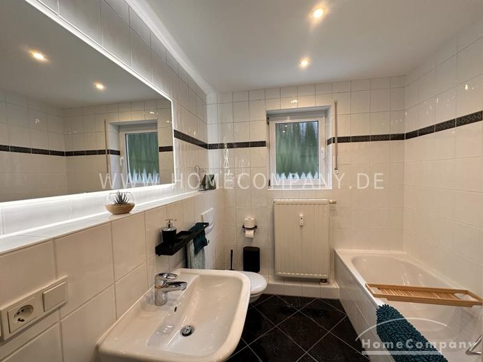 Attico esclusivo con terrazza sul tetto a Dudweiler – ca5a7fd5dca9dfdca67943e4d86fee5494899ac8.jpg