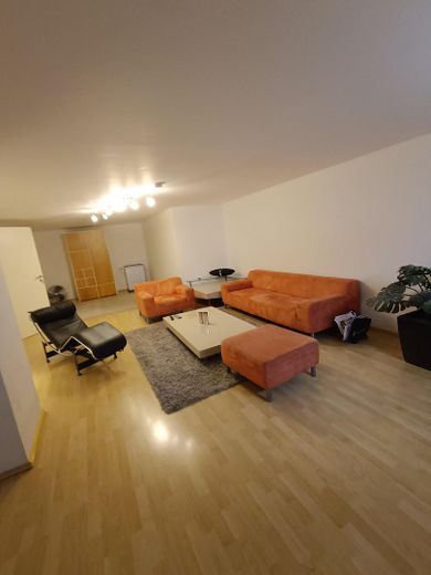 Geniş bahçeli modern müstakil ev,Güney terası – Fotoğraf 22