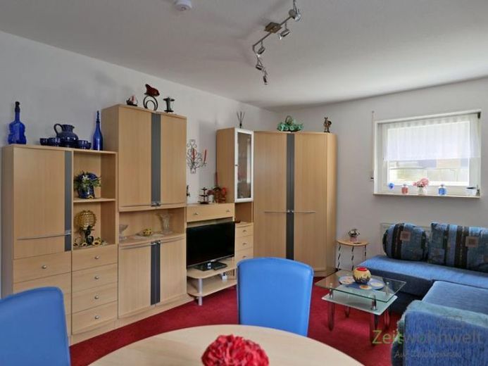 (EF1079_M) Magdeburg: Neu Olvenstedt, preiswerte möblierte Wohnung in ruhiger Wohnlage, Gartensitzplatz Carport – Foto 1