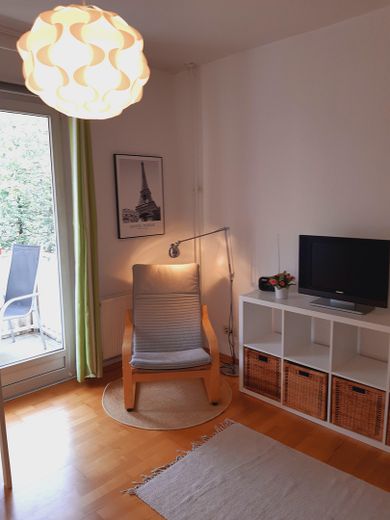 tolle Wohnung mit Balkon am Heidelberger Platz bezugsfrei oder als Anlage mit top Rendite – Wohnzimmer