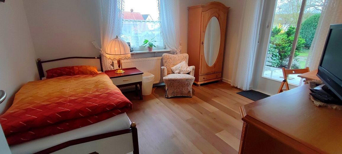 Vrijstaand, gemeubileerd huis met tuin ... voor exclusief gebruik in 33803 Steinhagen – Foto 6