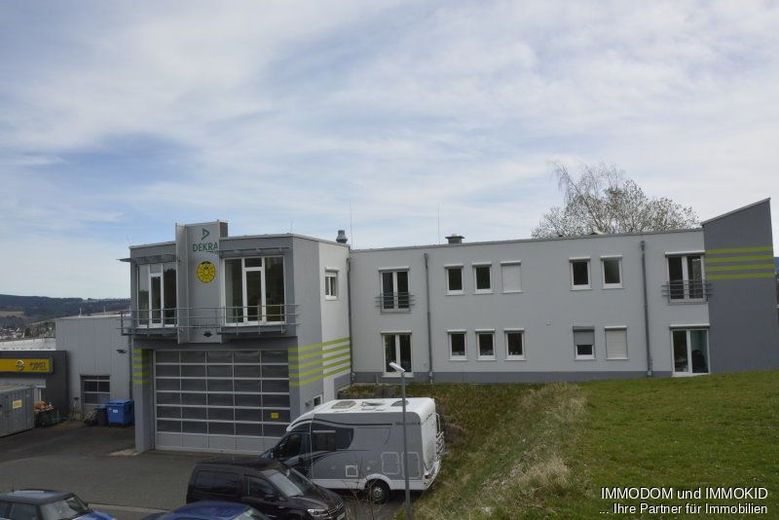 Moderner Schulungsraum mit Dachterrasse und herrlichem Ausblick zu vermieten! – Nordansicht