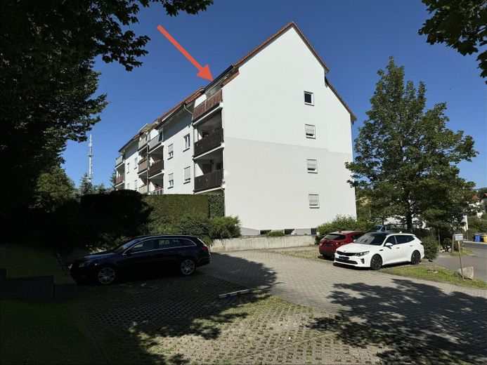 Stellplatz + Wohnung