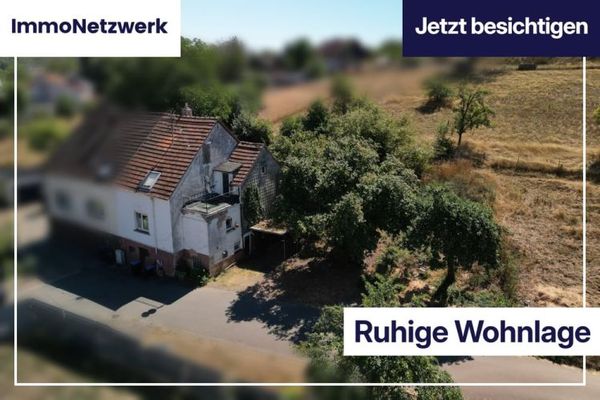 Wohnhaus am Feldrand mit 1490 m² Grundstück – ideal zur Renovierung