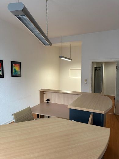 „The Gateway“ – Ihr repräsentatives Flagship – Büro 2