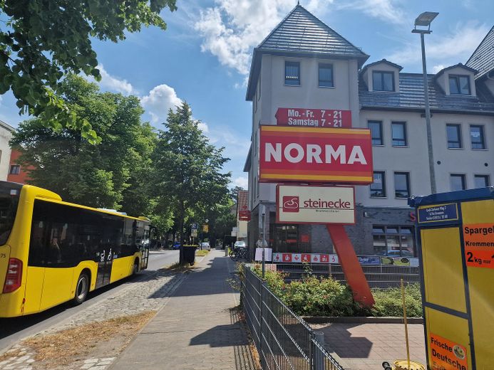 Erstbezug in Zepernick – Provisionsfreie KfW-40-EE Stadtvilla auf über 1.000 m² Grundstück – Umgebung NORMA Bhf. Zepernick