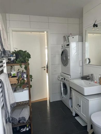 Heller 2-Zimmer-Wohntraum mit Balkon – perfekt für Paare und Familien – Foto 10