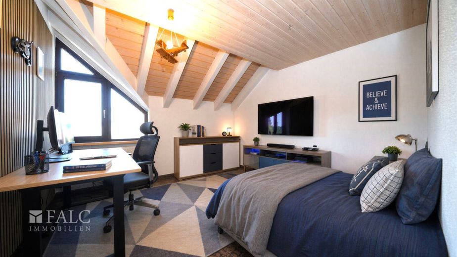 Traumhafte 5-Zimmer Maisonette-Wohnung mit offener Galerie und 2 Stellplätzen! - FALC Immobilien – oder als Kinderzimmer