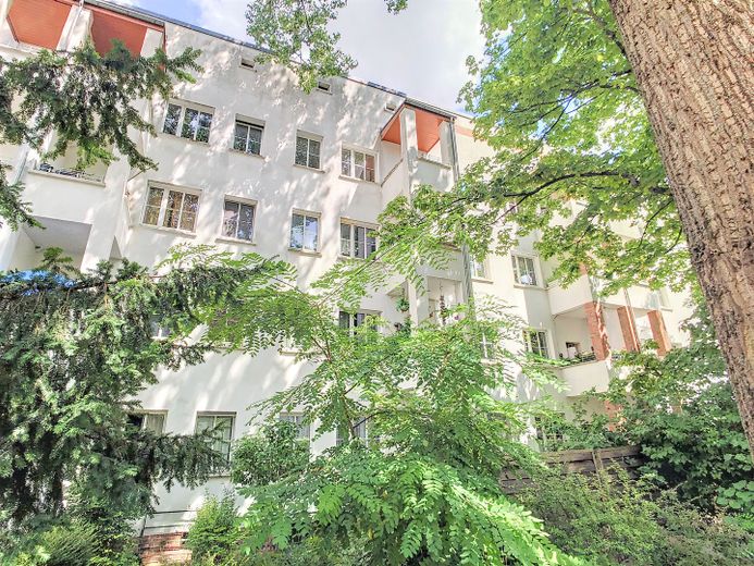 Сніданок на вашому південному балконі біля Вайсенського озера – Hoffassade