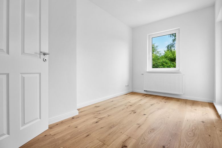 Schwachhausen, primer uso: piso reformado de 4 habitaciones con balcón – Zimmer mit Loggia