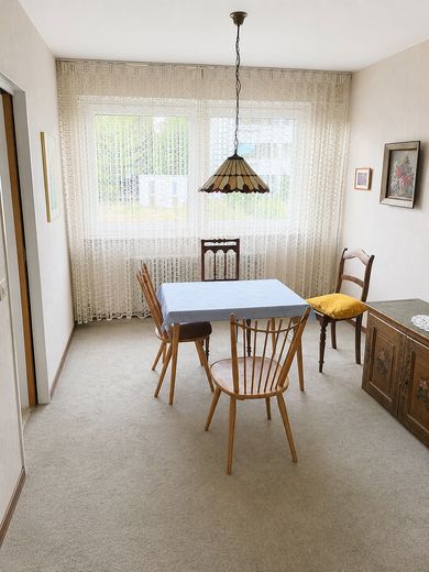 Abitare spaziosamente. Affacciarsi sul verde! 3,5 locali 102 m² Fellbach-Schmiden incluso posto auto in garage sotterraneo – Esszimmer