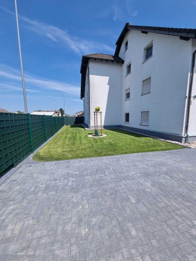 Ramstein | 27 viviendas | TOTALMENTE ALQUILADO | 437.064 € de alquiler neto anual | 6,33 % DE RENTABILIDAD BRUTA | FACTOR 15,79 – Außenansicht Seufzerweg 2-4