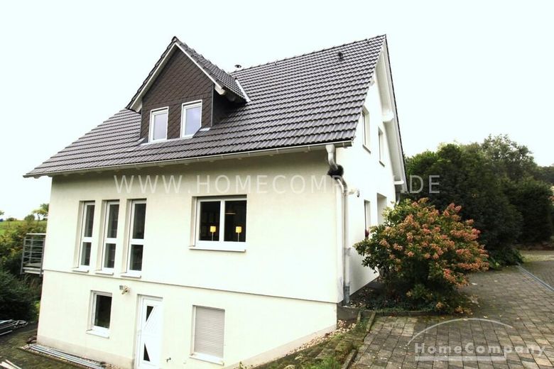 24990 HomeCompany Dresden सुसज्जित/Furnished ड्रेसडेन-ज़ाशेन्डोर्फ में बड़े भूखंड वाला एकल-परिवार घर अधिकतम 8 व्यक्ति – c98d45b24a6a131d5289d8ff3787117c17c28e5e.jpg