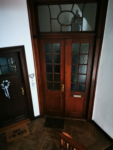 Jugendstil villada kiralık 2,5 odalı daire – Treppenhaus