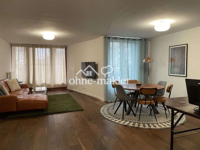 Large stylish apartment with sunny balcony near Tempelhofer Feld – Foto 2
