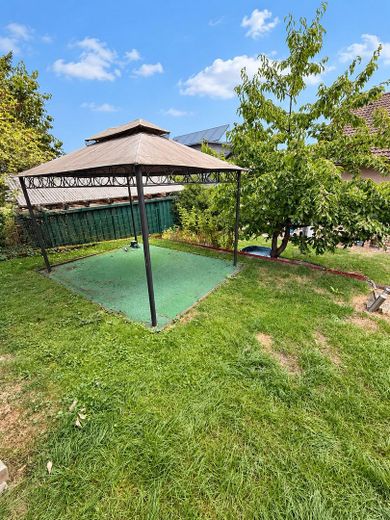 Provisionsfrei! Großzügiges Ein-/Zweifamilienhaus mit Garage & Garten in Klein-Umstadt – Foto 3
