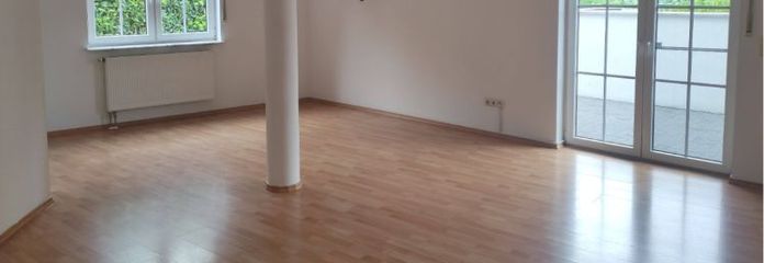 4 Zimmer, Küche, Bad - 114 qm - mit Terrasse und kleinem Garten in Kettig zu verkaufen.