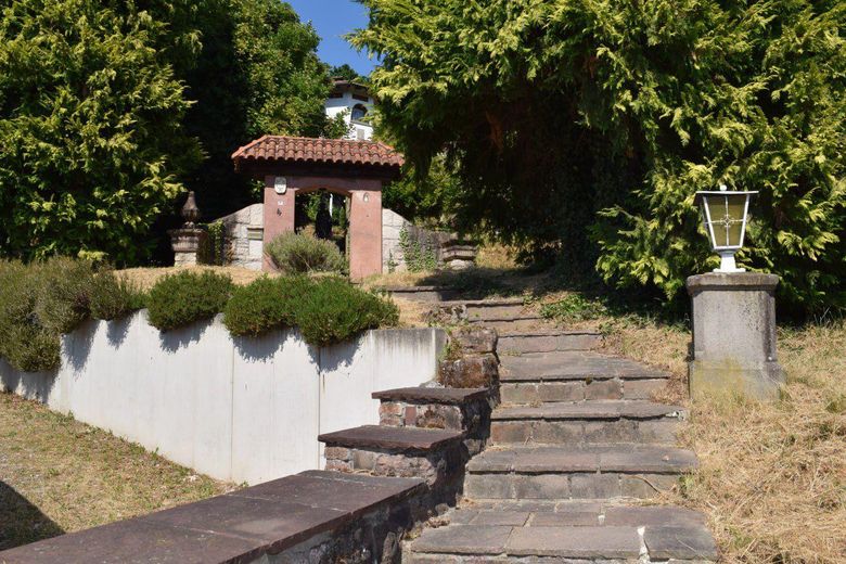 Ansicht Eingang Treppe