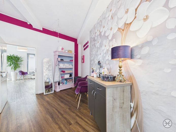 Gewerbefläche in bester Lage // Für Verkauf, Beauty &amp; Büro // City // Oldenburg – Eden-Ehbrecht-Immobilien_Vermietung_Gewerbe_Laden-Büro016