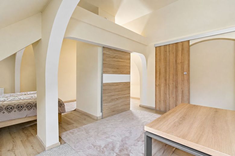 Bezugsfertiges Reihenmittelhaus in Erdeborn! – Zimmer DG