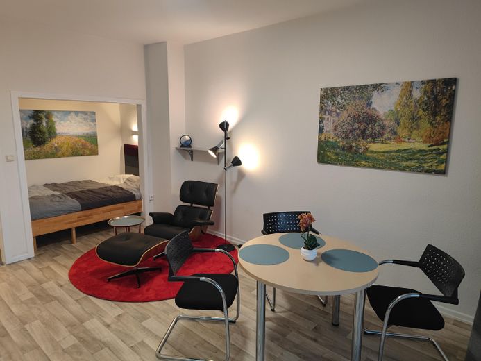 Bochum Şehir Merkezi En İyi Konum ***** Şık döşenmiş ve sakin daire – Übersicht Wohnung