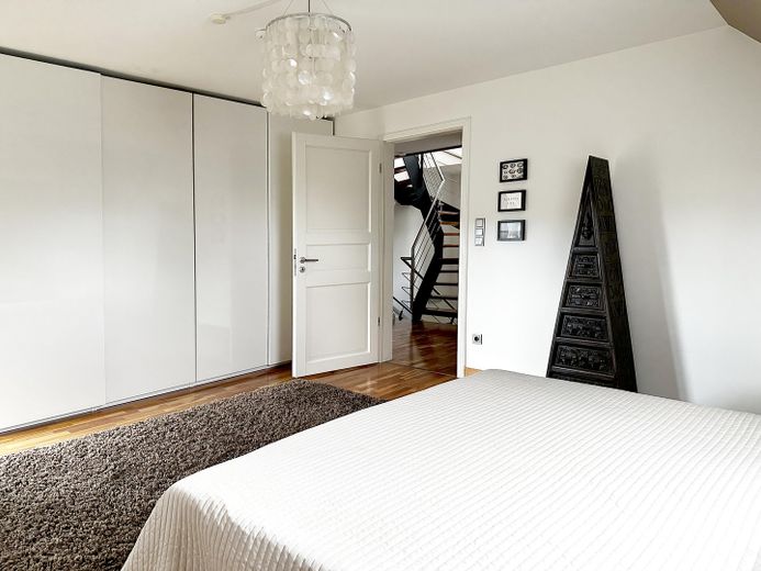 Schlafzimmer 01