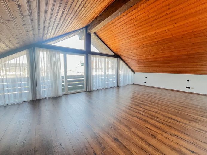 Schlafzimmer / Büro