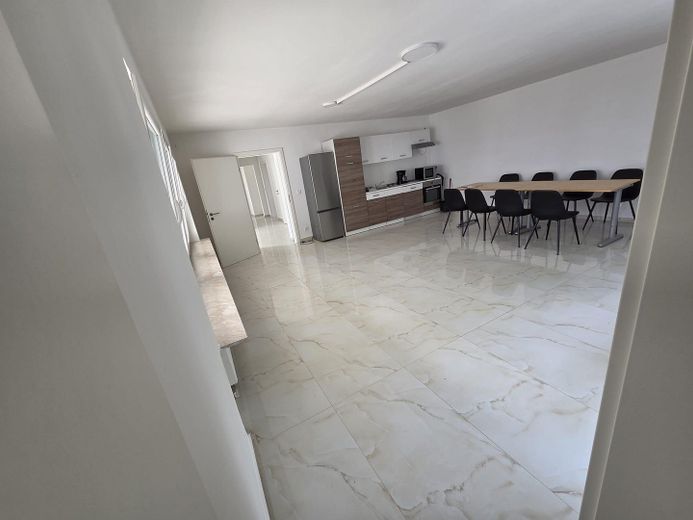 2 luxuriöse Monteurwohnungen – komfortabel und modern – Foto 2