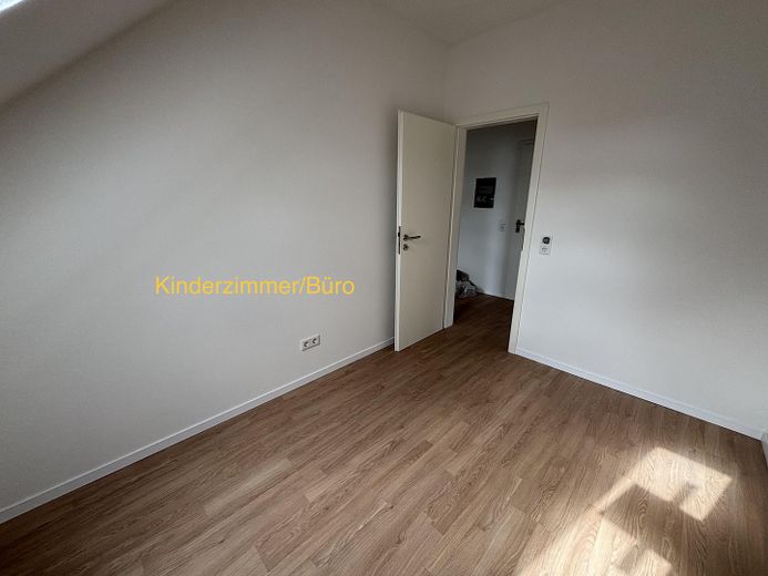 Erstbezug - Frisch sanierte 3,5 Maisonettewohnung mit ca. 75 m² – Kinderzimmer/Büro