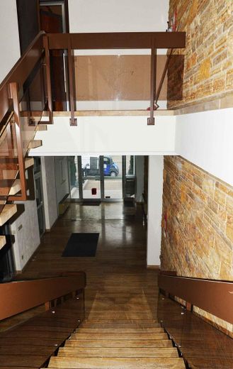 Büroflächen Bad Cannstatt, Teilfächen möglich deshalb Mietangabe nur pro m² – Treppenhaus