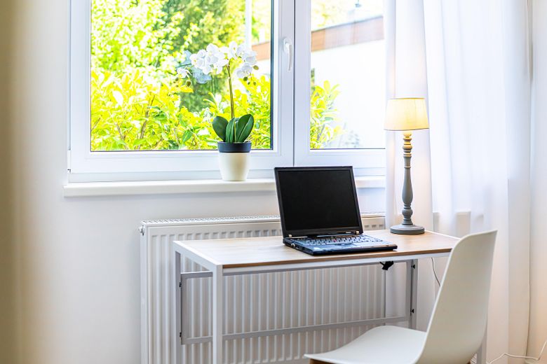 Büro EG