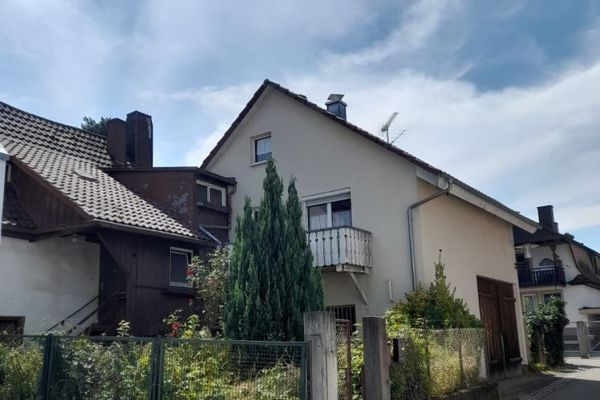 Ein Kaufpreis, zwei Einfamilienhäuser – viel Raum für Ihre Wohnideen