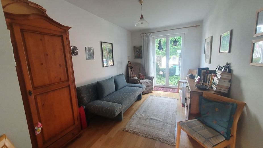 Blick ins Kinder- bzw. Arbeitszimmer