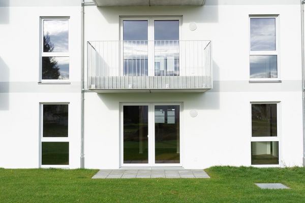 Schöne 2-Zimmer-Wohnung mit Balkon & Naturblick in neuer Wohnanlage