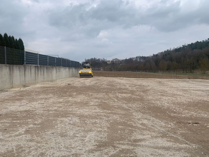 Obiekt komercyjny w Pfeffenhausen – Zdjęcie 19