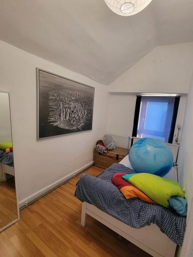 Marburger Südviertel: Gründerzeitwohnung in Bestlage – Wohnraum