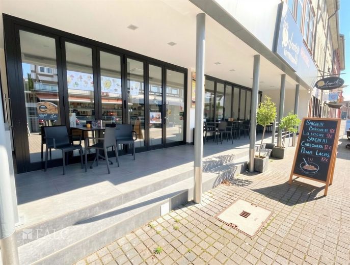 Wohn u. Geschäftshaus in 1a Lage und Provisionsfrei – Außenansicht