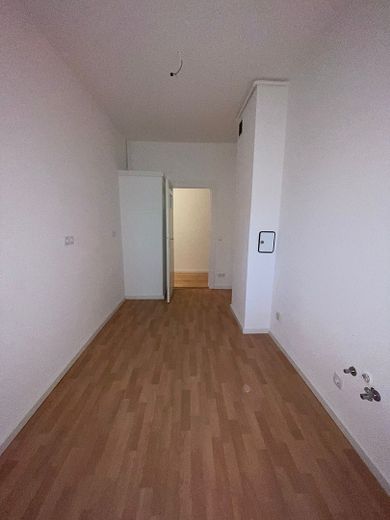 Erstbezug nach Kernsanierung – Traumhafte 3-Zimmer-Wohnung mit großem Balkon, Garten und Top-Anbindung – Foto 23