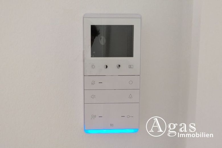 Moderno appartamento di nuova costruzione di 1 stanza con cucina attrezzata in posizione ambita a Schöneberg – Smart-Home-Zentrale