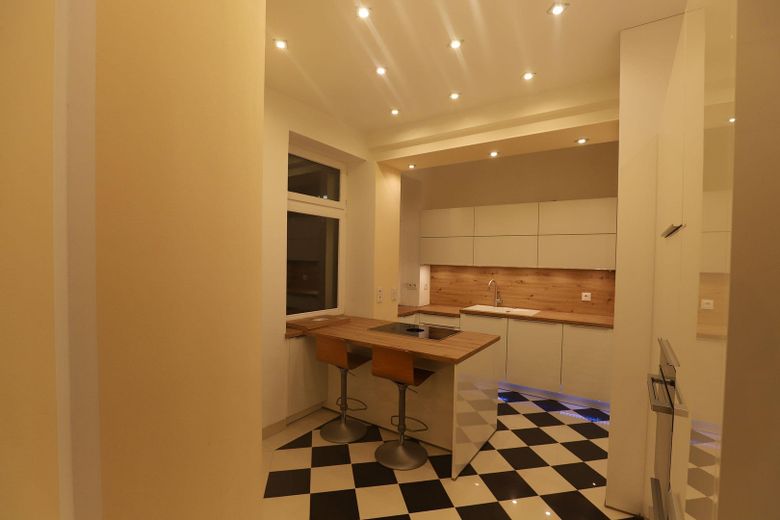 JUGENDSTIL TRIFFT LUXUS | 118 m² | 4 ZIMMER | HOCHWERTIG SANIERT | EBK – फोटो 10