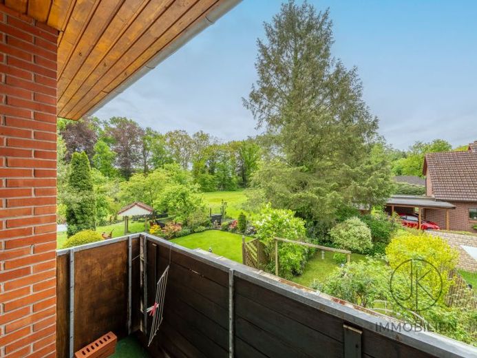 ***Casa a schiera centrale adatta alle famiglie con giardino di facile manutenzione e garage a Wardenburg – Foto 1
