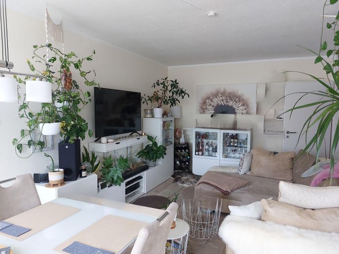 yenilenmiş 3 odalı daire 84qm,bodrum,balkon,park yeri 30853 Alt-Langenhagen'da – Fotoğraf 17