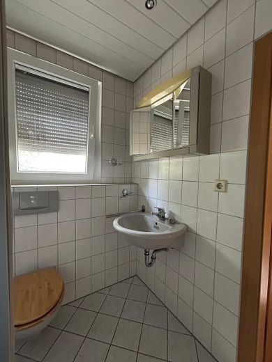 Gemütliches Einfamilienhaus mit Garten in Top-Lage – Foto 5