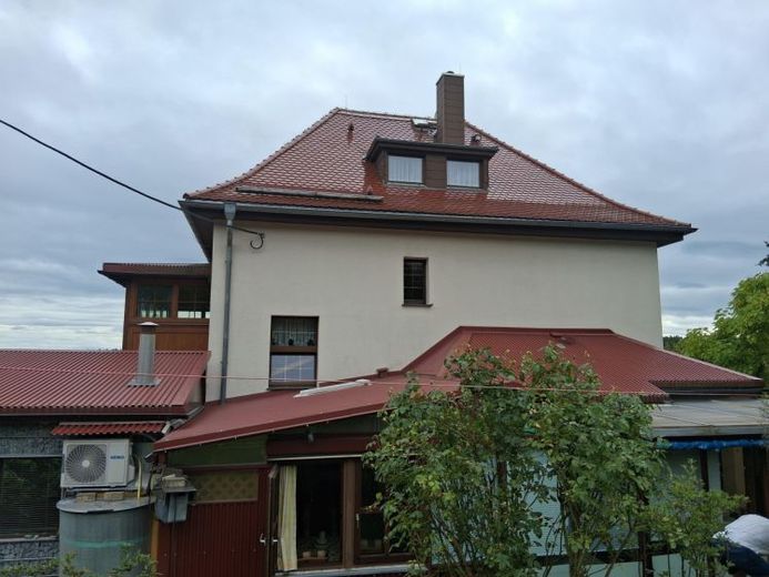 Großzügiges Zuhause im Grünen – Foto 1