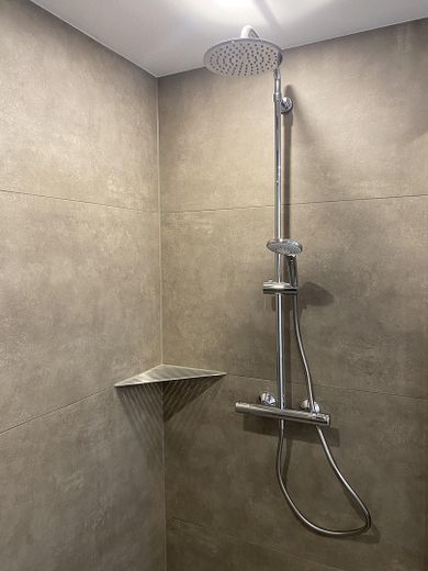 58 m² - Effizienzhaus - Erstbezug - Balkon - Aufzug - Sauna - Luftkurort - Rothaargebirge – Raindance-Dusche