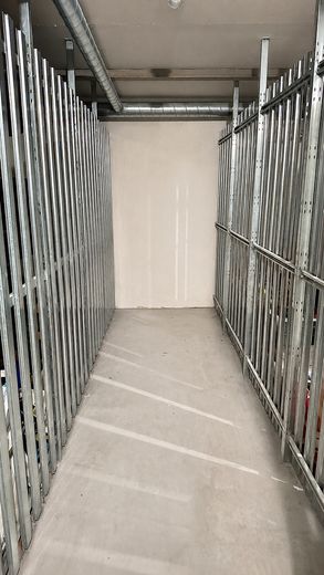 Frisch saniert: 1-Zi-Apartment mit Südbalkon & neuer EBK in Konstanz-Königsbau – Kellerabteil