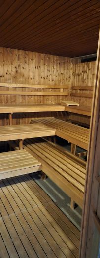 Möblierter Erstbezug nach Kernsanierung! Mit Schwimmbad und Sauna mitten in der Stadt Schillerteich – Foto 9